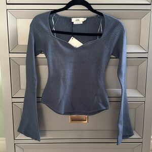 Love Bonito knit top with sweetheart neckline sz small